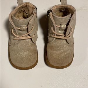 Ugg toddler 4/5